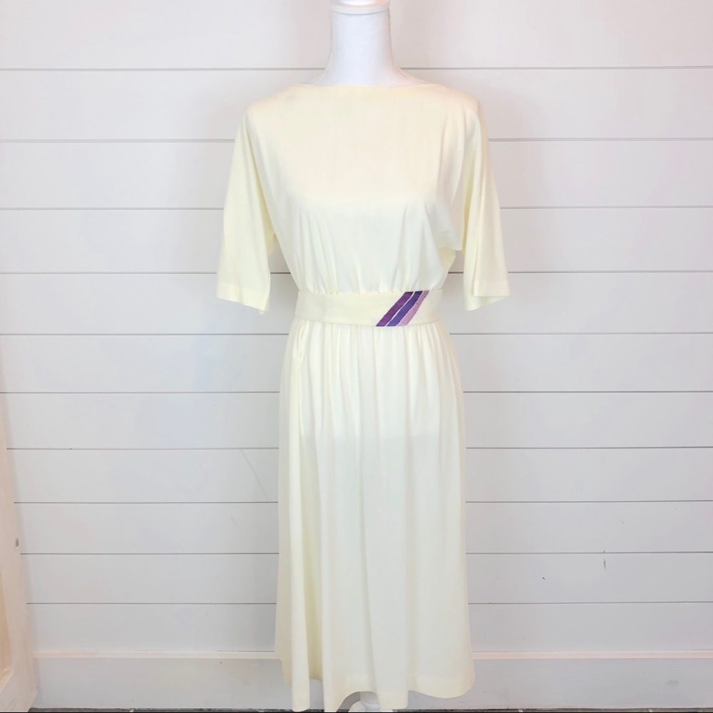 Vintage 70s Boatneck Short Sleeve Dress